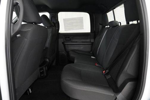 2025 RAM 2500 Tradesman Crew Cab 4x4 6'4' Box