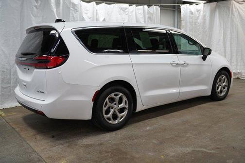 2024 Chrysler Pacifica Limited