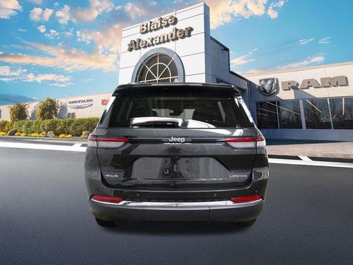 2023 Jeep Grand Cherokee Limited
