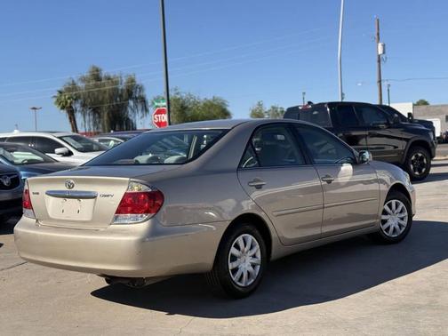2006 Toyota Camry LE