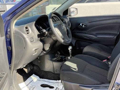 2019 Nissan Versa 1.6 SV