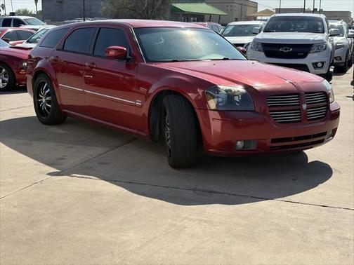 2005 Dodge Magnum RT