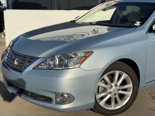 2011 Lexus ES 350 Base