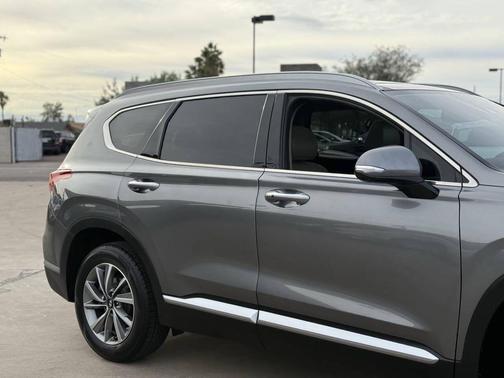 2019 Hyundai SANTA FE Ultimate 2.4