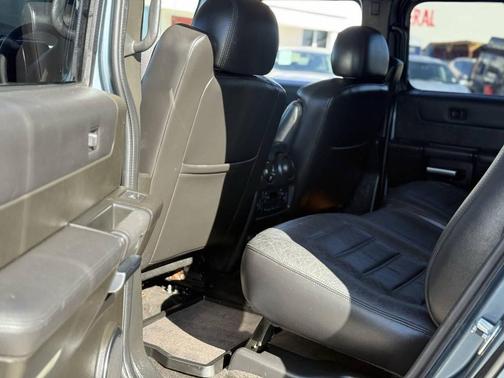 2005 Hummer H2 Base