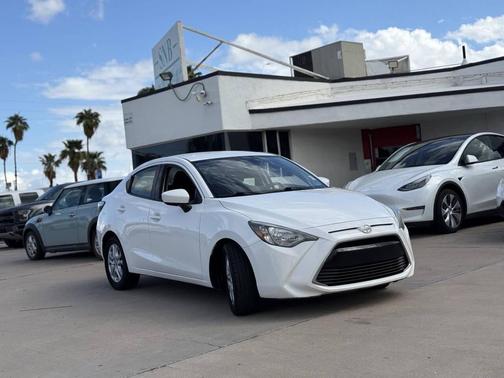 2016 Scion iA Base 4dr Sedan 6A