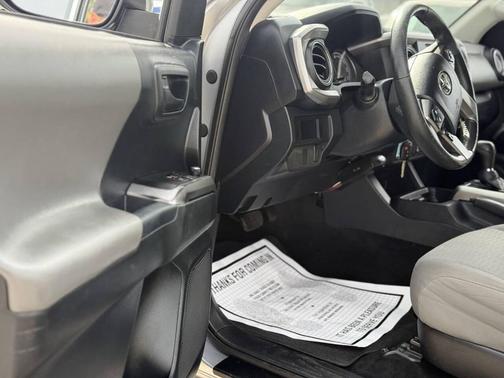 2016 Toyota Tacoma SR5