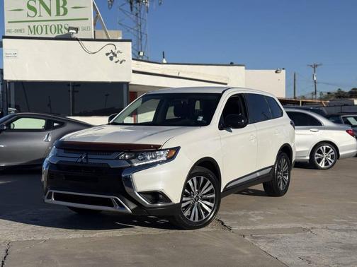 2020 Mitsubishi Outlander ES