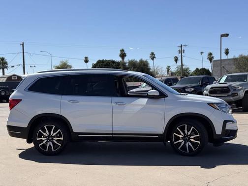 2020 Honda Pilot Touring 8-Passenger
