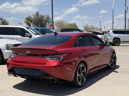Scarlet Red Pearl 2021 Hyundai ELANTRA SE