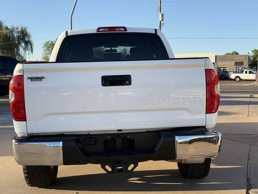 2015 Toyota Tundra SR5