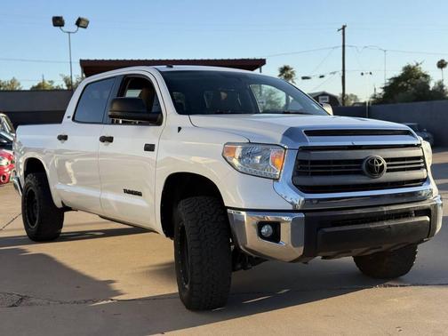 2015 Toyota Tundra SR5