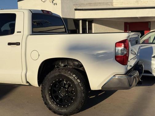 2015 Toyota Tundra SR5