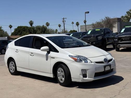 White 2010 Toyota Prius III