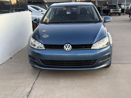 2016 Volkswagen Golf TSI S 4-Door