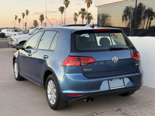 2016 Volkswagen Golf TSI S 4-Door