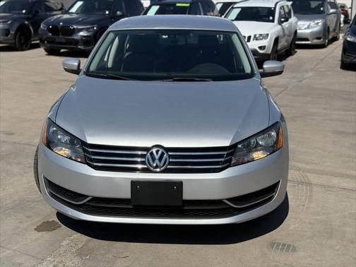2014 Volkswagen Passat 1.8T S