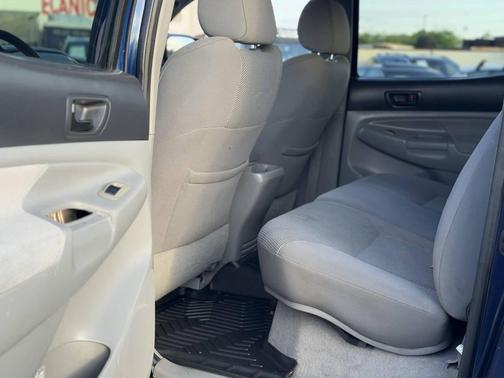 2006 Toyota Tacoma PreRunner Double Cab