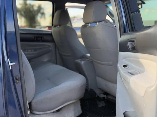 2006 Toyota Tacoma PreRunner Double Cab