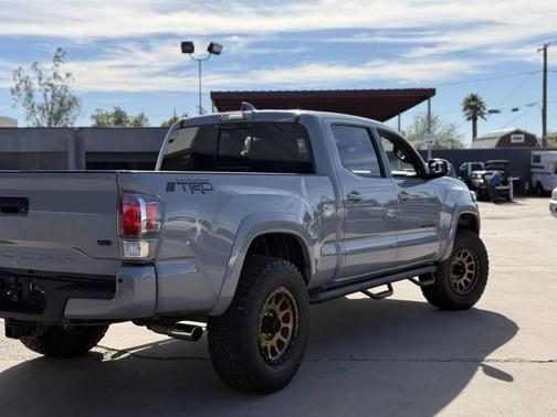 2020 Toyota Tacoma TRD Sport