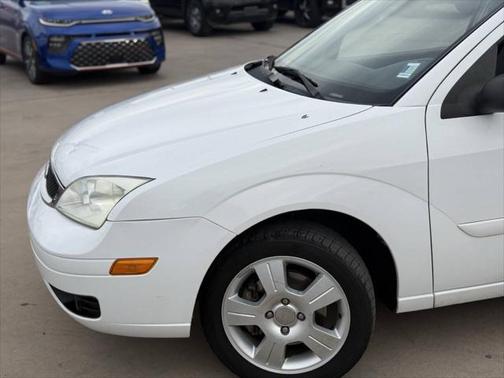 2006 Ford Focus ZX4 S