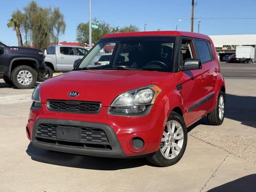 2013 Kia Soul +