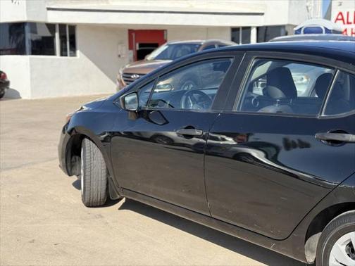 2021 Nissan Versa 1.6 S