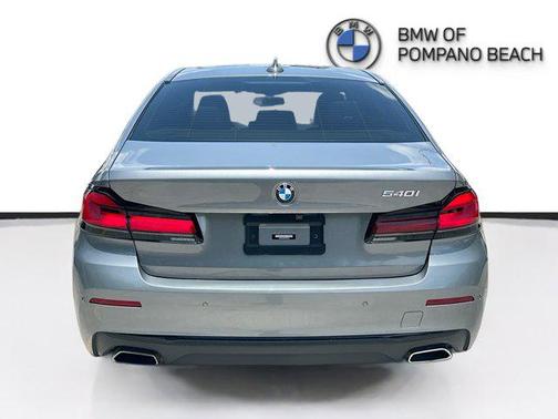 2023 BMW 540 i