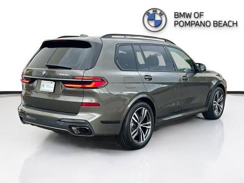 2026 BMW X7 M60i