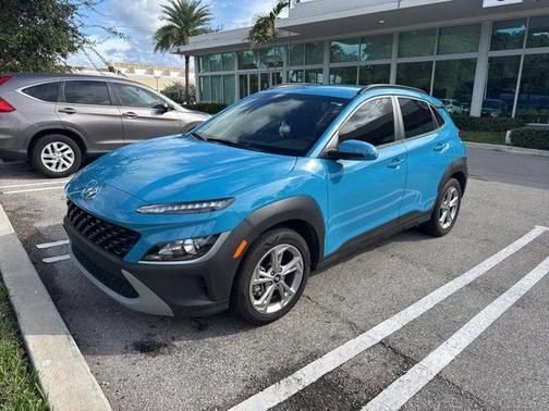 2023 Hyundai KONA SEL