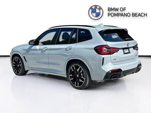 2023 BMW X3 M40i