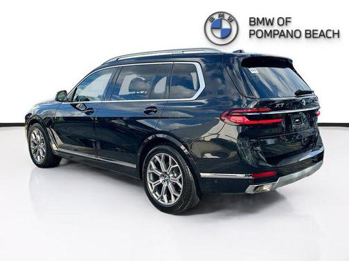 2023 BMW X7 xDrive40i
