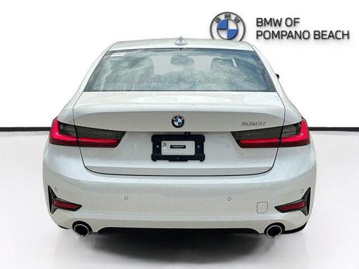 2022 BMW 330 330i