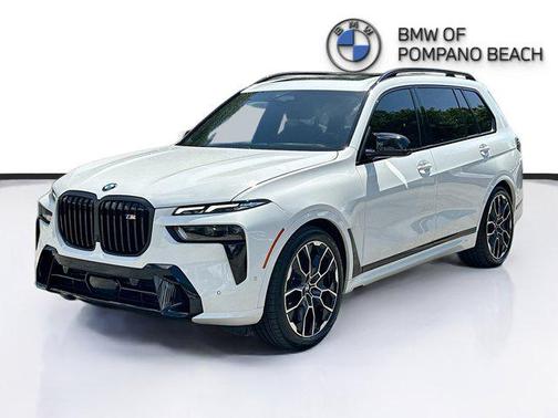2025 BMW X7 M60i