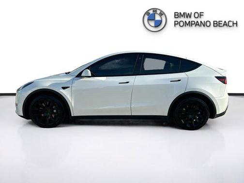 2021 Tesla Model Y Long Range Dual Motor All-Wheel Drive