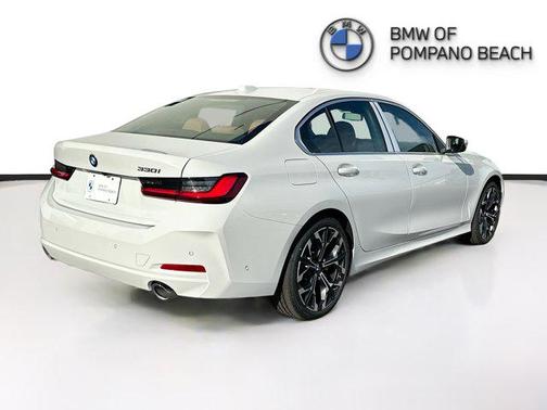 2026 BMW 330 i