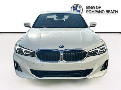 2026 BMW 330 i