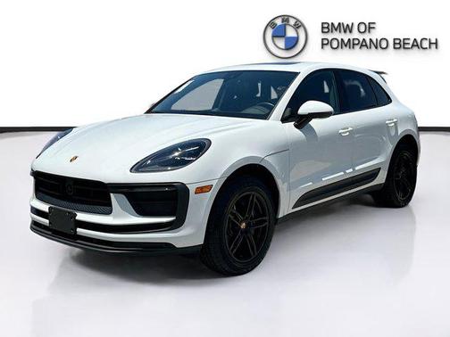 2024 Porsche Macan Base