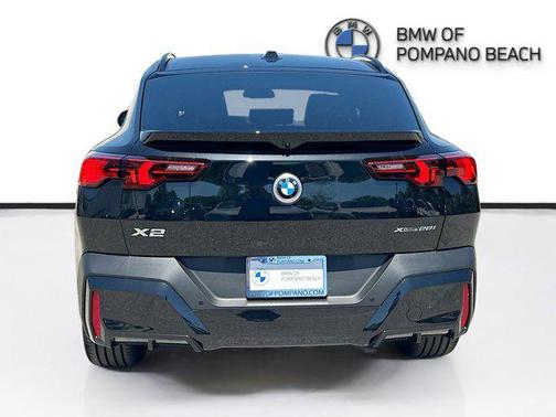 Black Sapphire Metallic 2026 BMW X2 xDrive28i