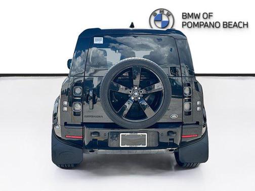 2023 Land Rover Defender 110 X