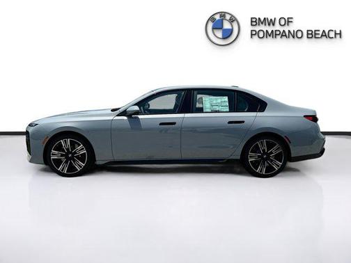 2025 BMW 760 i xDrive