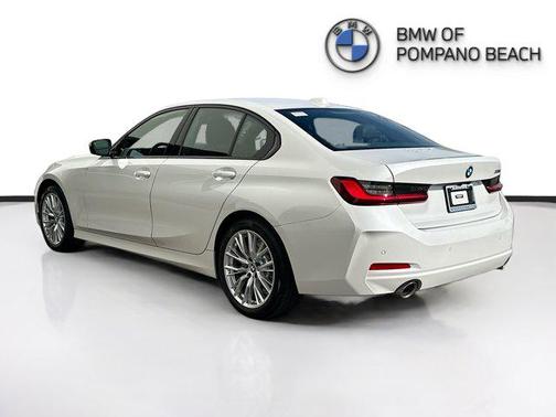 2023 BMW 330 330i
