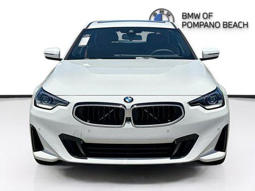 2025 BMW 230 i