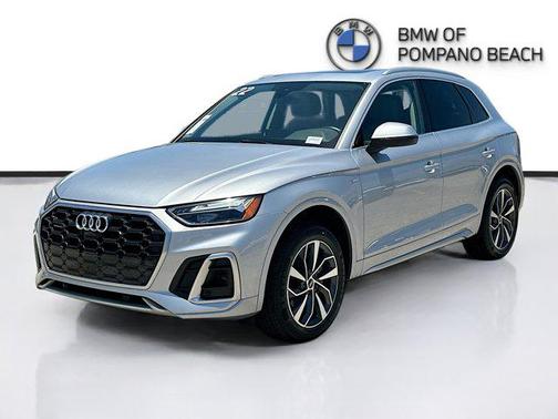 2022 Audi Q5 45 S line Premium Plus