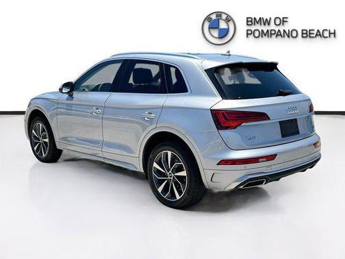 2022 Audi Q5 45 S line Premium Plus