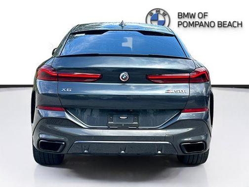 2022 BMW X6 M50i
