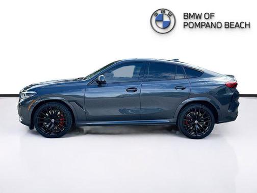 2022 BMW X6 M50i