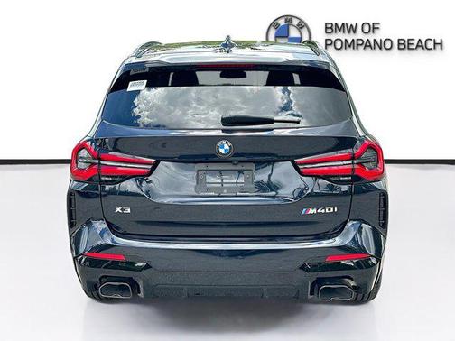 2024 BMW X3 M40i