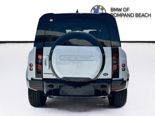 2023 Land Rover Defender 110 X-Dynamic SE