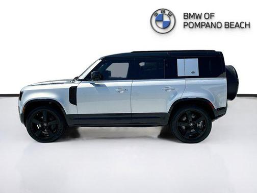 2023 Land Rover Defender 110 X-Dynamic SE